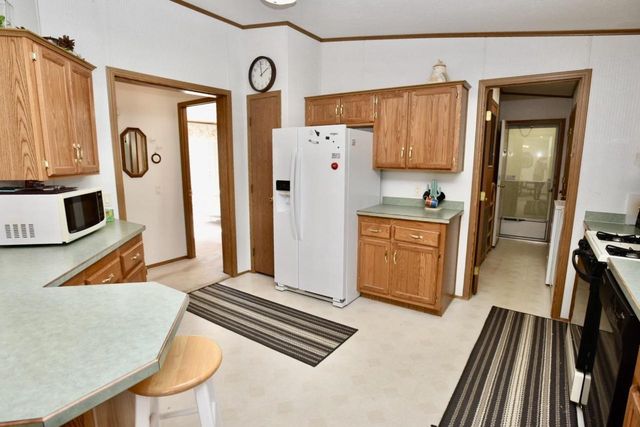 W2229 MEDICINE HAT TRAIL, Keshena, WI 54135