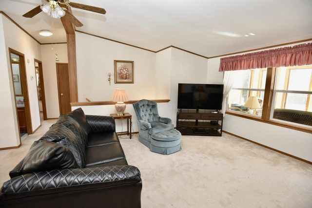 W2229 MEDICINE HAT TRAIL, Keshena, WI 54135