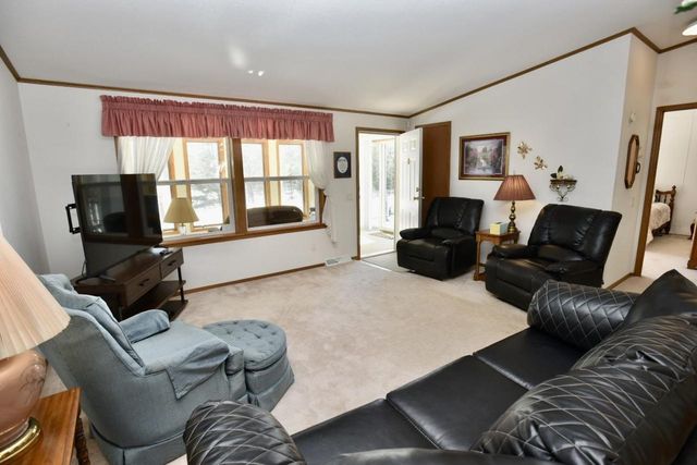 W2229 MEDICINE HAT TRAIL, Keshena, WI 54135