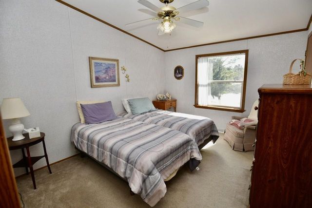 W2229 MEDICINE HAT TRAIL, Keshena, WI 54135