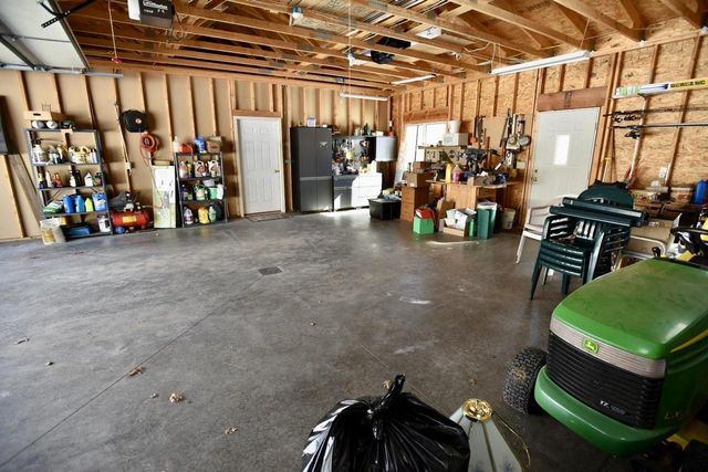 W2229 MEDICINE HAT TRAIL, Keshena, WI 54135