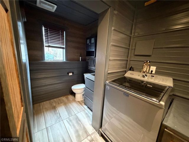 N5502 Oakwood Drive, Spooner, WI 54801