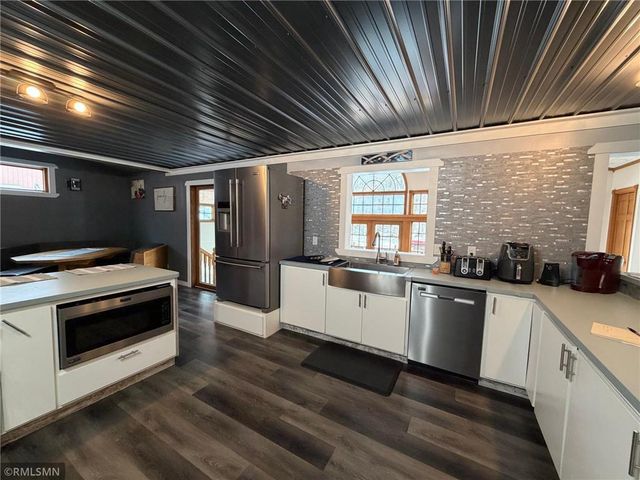 N5502 Oakwood Drive, Spooner, WI 54801