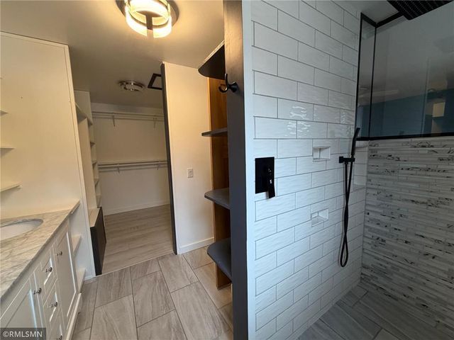 N5502 Oakwood Drive, Spooner, WI 54801