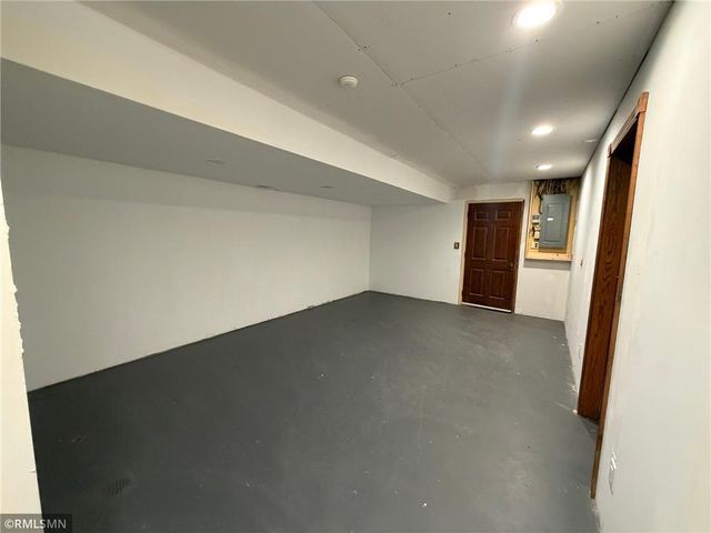 N5502 Oakwood Drive, Spooner, WI 54801