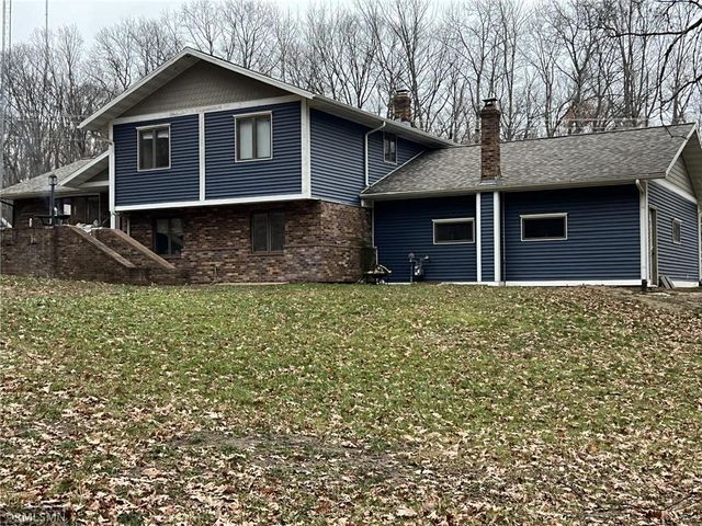 N5502 Oakwood Drive, Spooner, WI 54801