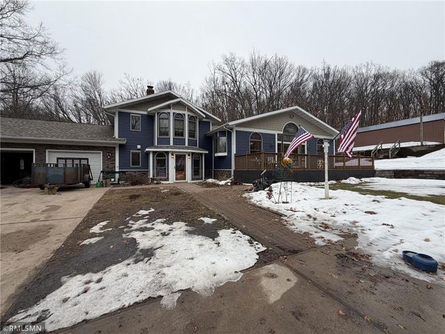 N5502 Oakwood Drive, Spooner, WI 54801