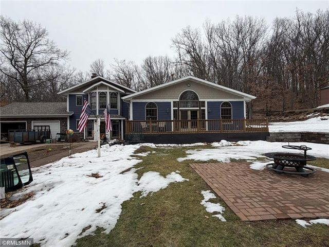 N5502 Oakwood Drive, Spooner, WI 54801