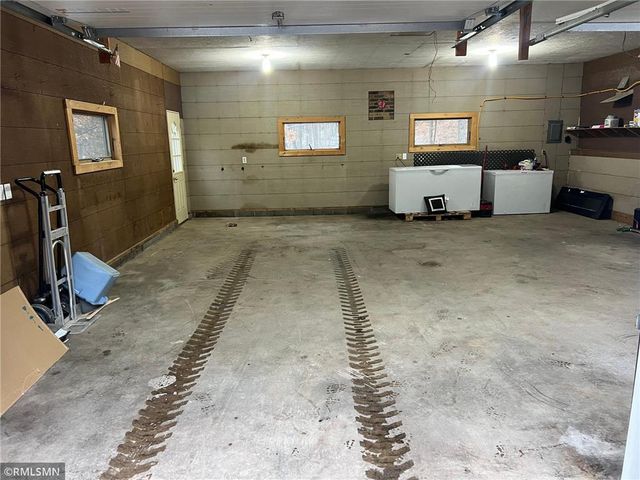 N5502 Oakwood Drive, Spooner, WI 54801