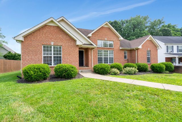 276 Fair Haven Dr, Clarksville, TN 37043