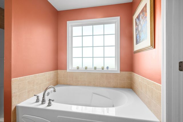 276 Fair Haven Dr, Clarksville, TN 37043
