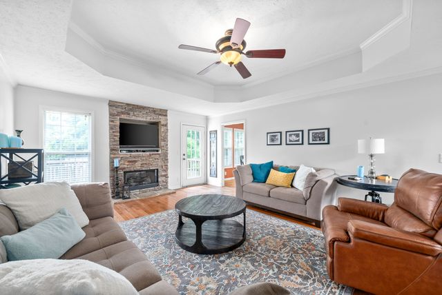 276 Fair Haven Dr, Clarksville, TN 37043