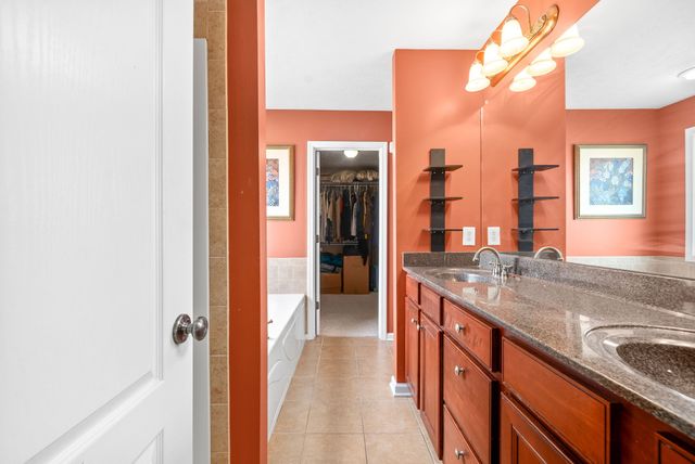 276 Fair Haven Dr, Clarksville, TN 37043