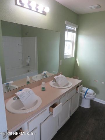 4327 WARM SPRINGS Way, Middleburg, FL 32068