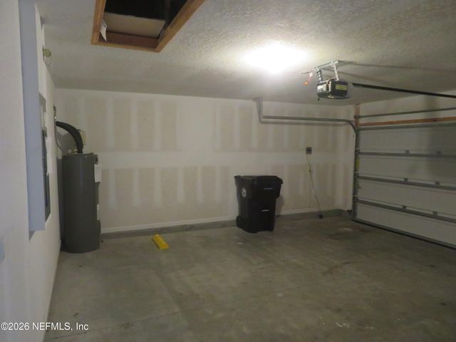 4327 WARM SPRINGS Way, Middleburg, FL 32068