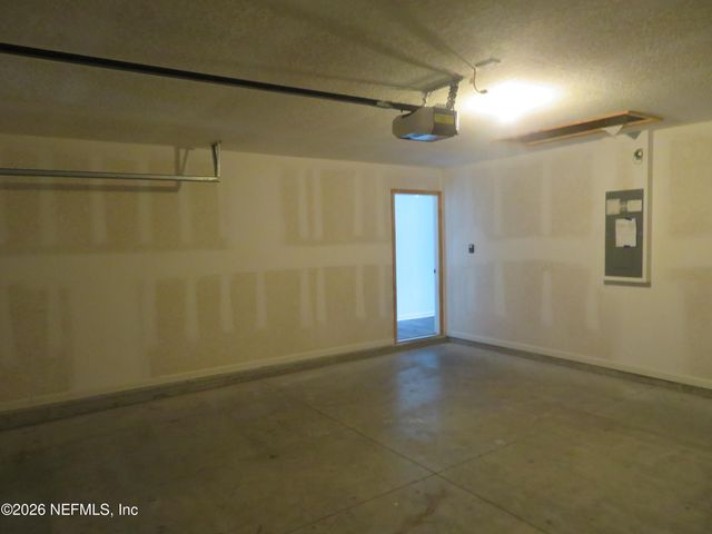 4327 WARM SPRINGS Way, Middleburg, FL 32068