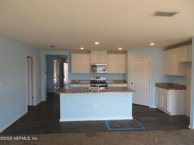 4327 WARM SPRINGS Way, Middleburg, FL 32068