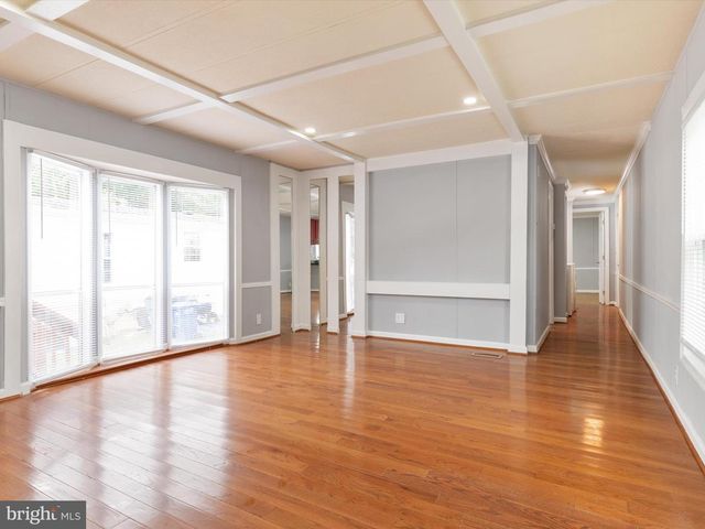 9402 BEECH PARK ST, Capitol Heights, MD 20743