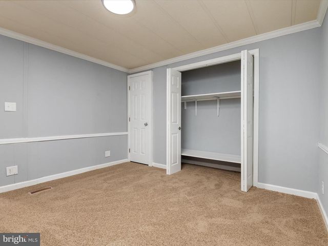 9402 BEECH PARK ST, Capitol Heights, MD 20743