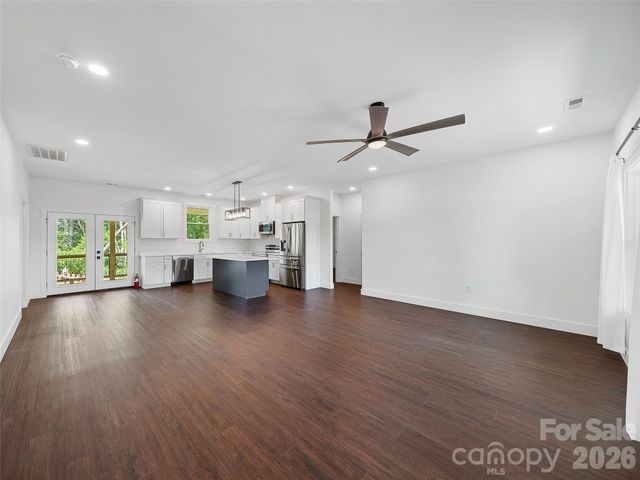 105 Crowder Hills Lane, Asheville, NC 28804