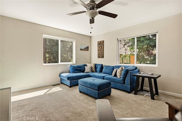 434 Klamath Drive, Lake Arrowhead, CA 92352