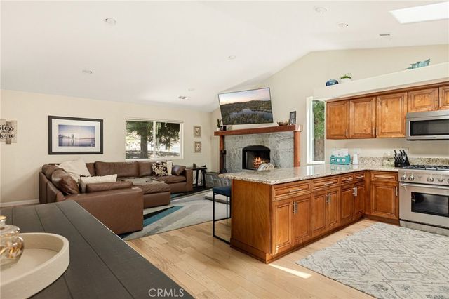 434 Klamath Drive, Lake Arrowhead, CA 92352