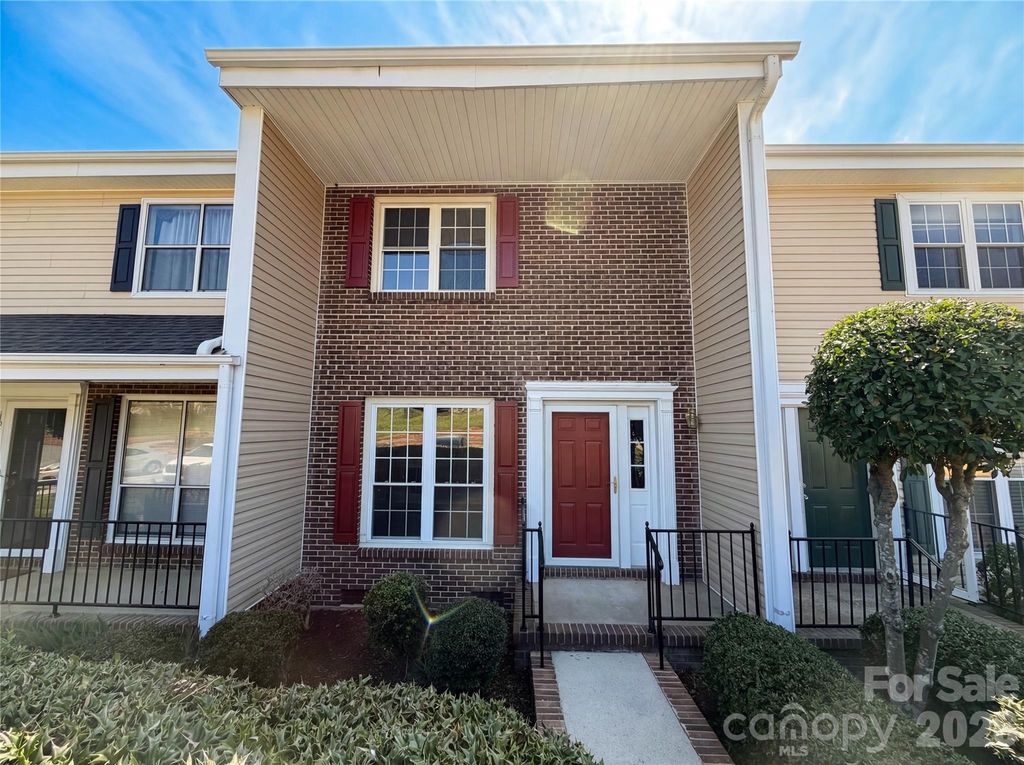 1022 Surry Lane, Gastonia, NC 28054