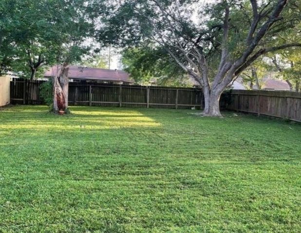 4803 Beechaven Street, Houston, TX 77053