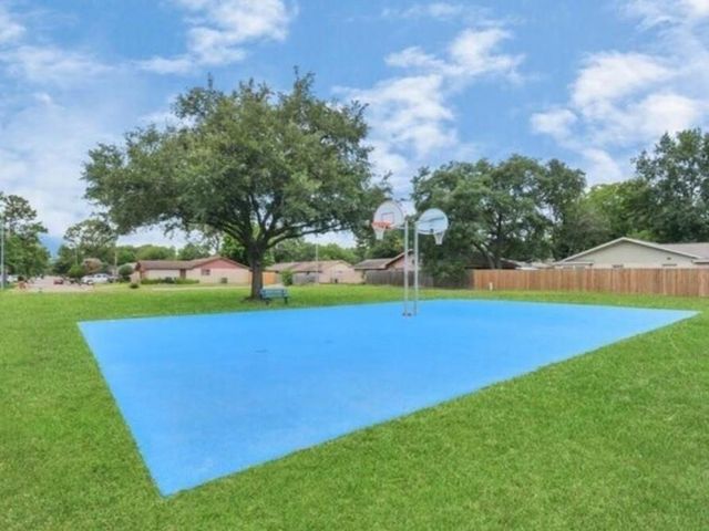 4803 Beechaven Street, Houston, TX 77053