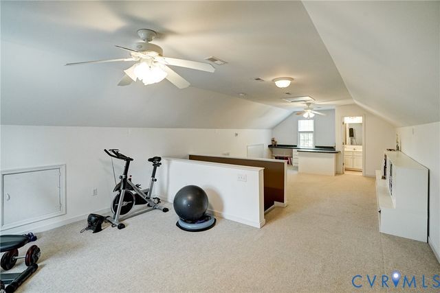 9109 Carrington Woods Dr, Glen Allen, VA 23060
