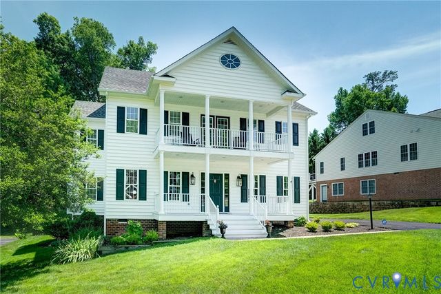 9109 Carrington Woods Dr, Glen Allen, VA 23060