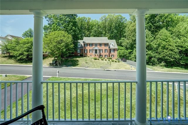 9109 Carrington Woods Dr, Glen Allen, VA 23060