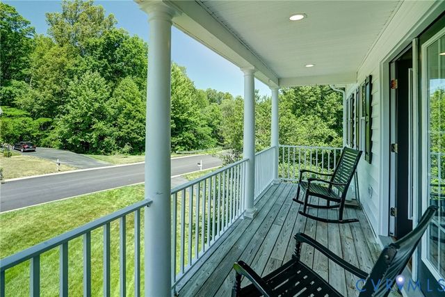 9109 Carrington Woods Dr, Glen Allen, VA 23060