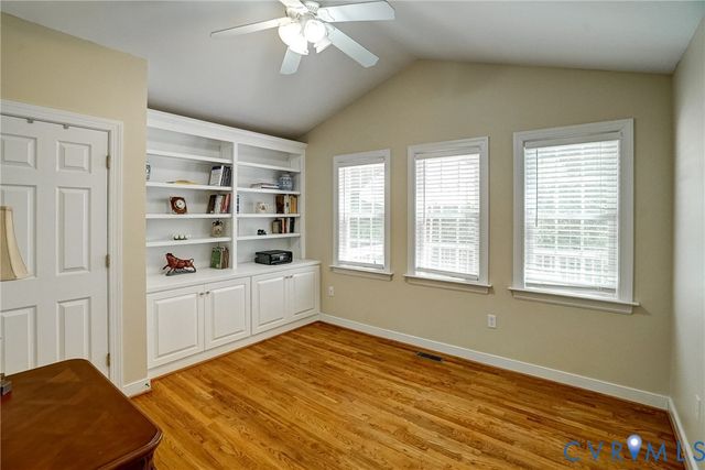 9109 Carrington Woods Dr, Glen Allen, VA 23060