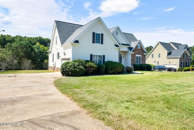 90 Scotts Pine Circle, Wake Forest, NC 27587