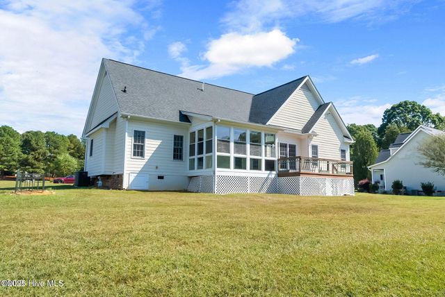 90 Scotts Pine Circle, Wake Forest, NC 27587