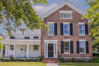 323 Main Street, Poultney, VT 05764