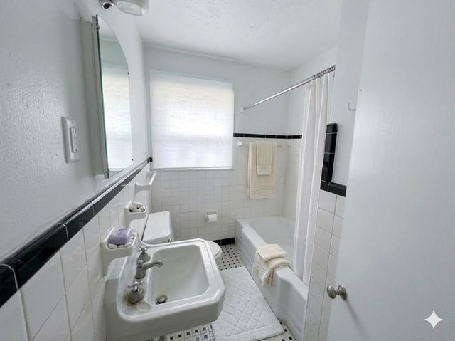 1928 North Blvd 01, Houston, TX 77098