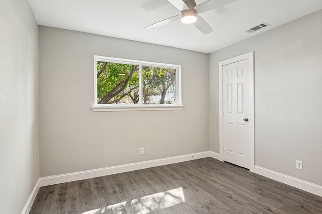 4350 Wedgmont Circle S, Fort Worth, TX 76133