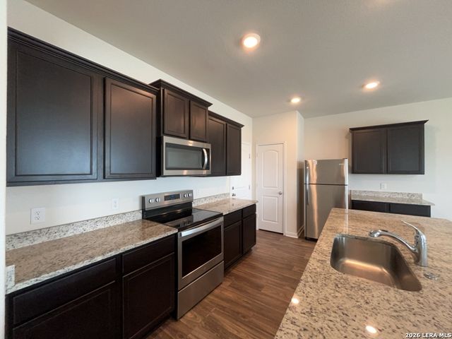 10958 Delight Grove, Converse, TX 78109