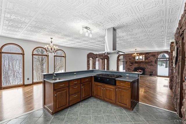 150 Valleygate Drive, Parish, NY 13131