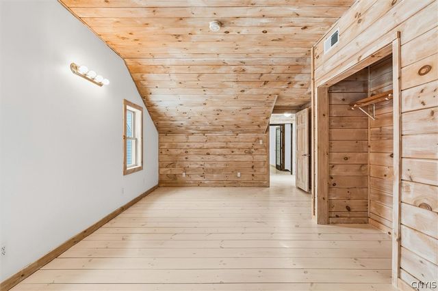 150 Valleygate Drive, Parish, NY 13131