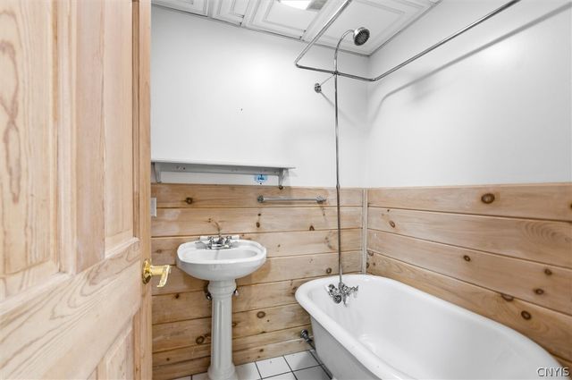 150 Valleygate Drive, Parish, NY 13131