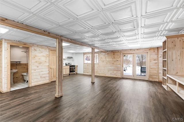 150 Valleygate Drive, Parish, NY 13131