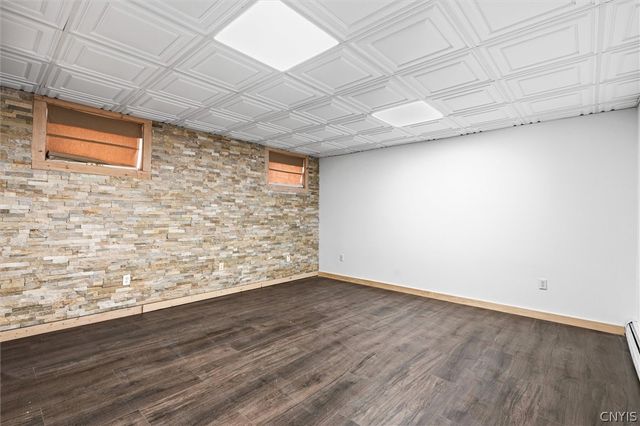 150 Valleygate Drive, Parish, NY 13131