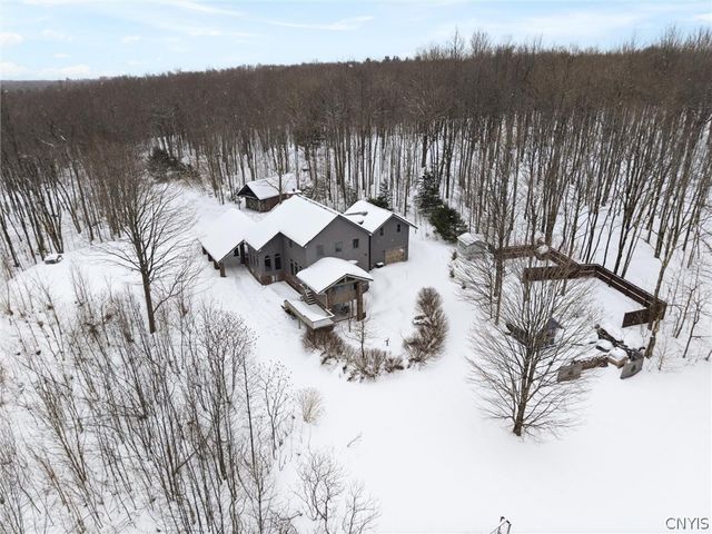 150 Valleygate Drive, Parish, NY 13131