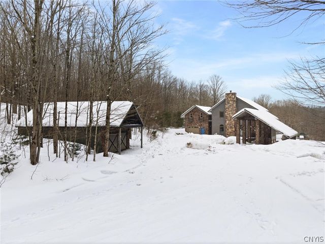 150 Valleygate Drive, Parish, NY 13131