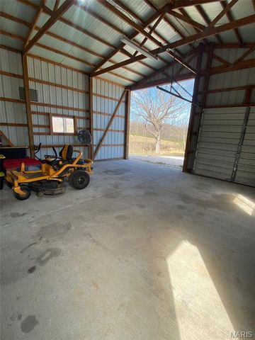 6104 Old Red Bud Road, Waterloo, IL 62298