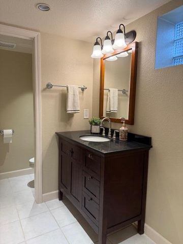 1125 Harvey AVENUE, Brookfield, WI 53005