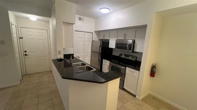 13036 MULBERRY PARK DRIVE 416, Orlando, FL 32821